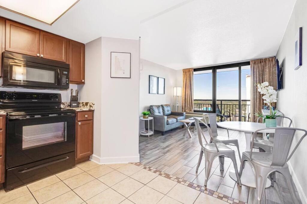 Apartmán Upscale Oceanview 1Br Dog Friendly! 1104 Myrtle Beach Exteriér fotografie